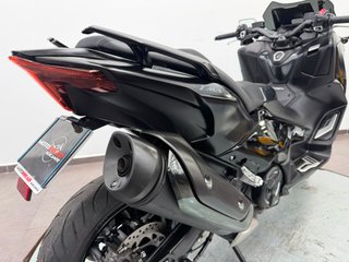Yamaha T-MAX 560 Tech Max 2023 Negra