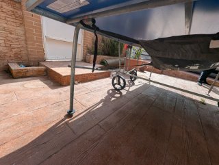 Mesa de ping pong azul