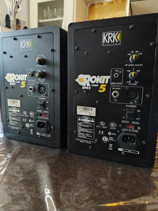 Monitores KRK Rokit 5 G2