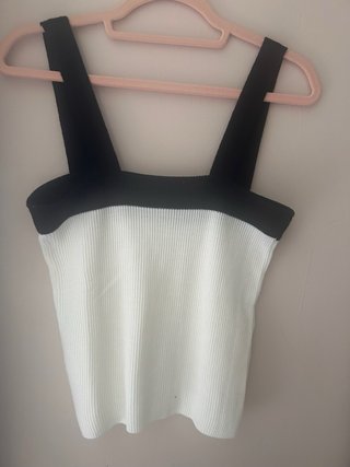 Top ASOS punto blanco y negro talla 38