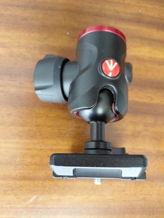 Cabezal de bola Manfrotto MH494-BH