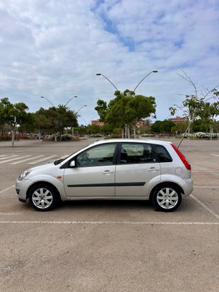 Ford Fiesta 1.6TDCi 90cv Ghia 190.000km 2008