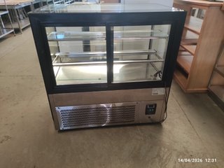 VITRINA EXPOSITORA REFRIGERADA