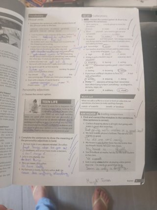 FUTURE PROSPECTS 1 Workbook y Student's App: cu...