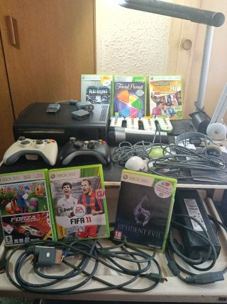 Mega Pack Xbox 360 120GB + 6 Juegos y extras