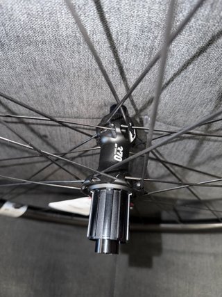 Juego Ruedas DT Swiss E1800 Carretera