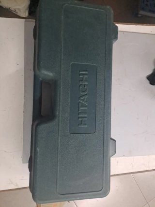 Amoladora Radial Disco Grande HITACHI.