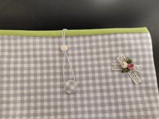 Funda libro/tablet cuadros gris y verde