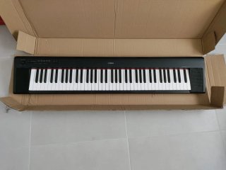 Yamaha Piaggero NP-32 (76 teclas) - Piano digital