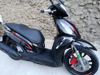 Kymco People GTI 125 Negra Automática