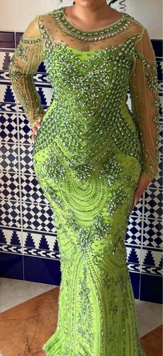 Vestido de fiesta con pedrería