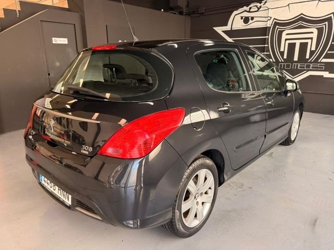 Peugeot 308 2013, foto 3