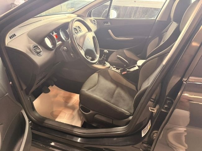 Peugeot 308 2013, foto 8