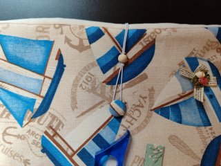 Funda para libro/tablet con regalos