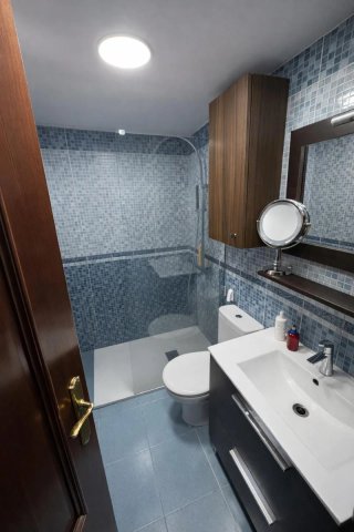 Vendo Piso de 3 habitaciones con plaza de garaje