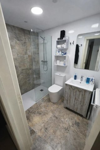Vendo Piso de 3 habitaciones con plaza de garaje