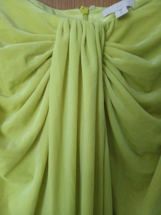 Falda terciopelo amarillo electrico, talla 40