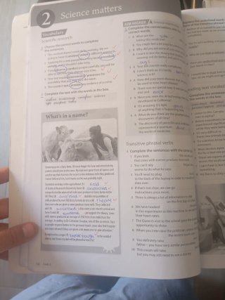 EXAM PROSPECTS 2 Workbook y Student's App: cuad...