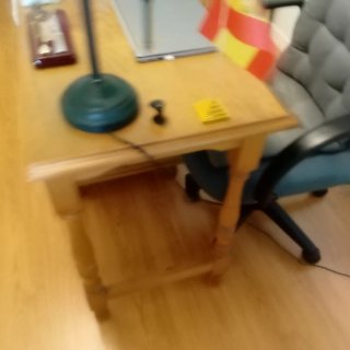Escritorio y Silla de Oficina