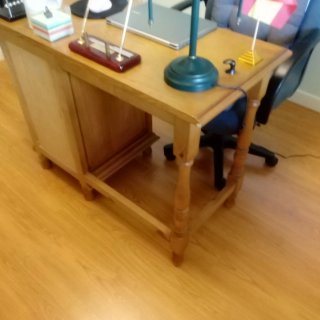 Escritorio y Silla de Oficina