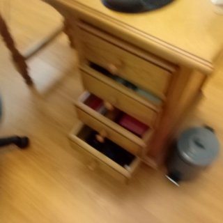 Escritorio y Silla de Oficina