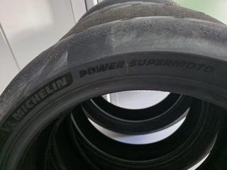 Neumático Supermotard Michelin 160/60 R17