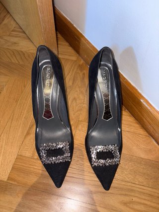 Zapatos de tacón Magrit negros