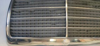 Rejilla frontal croma Mercedes E190 300