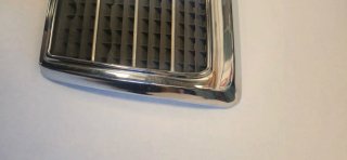 Rejilla frontal croma Mercedes E190 300