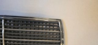 Rejilla frontal croma Mercedes E190 300
