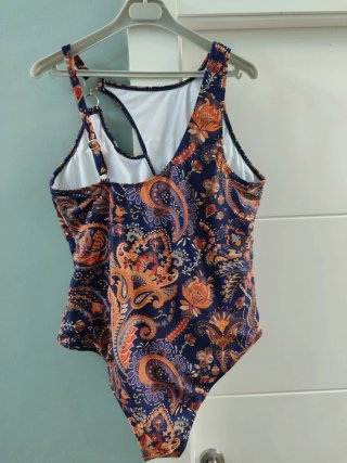 Bañador mujer estampado paisley