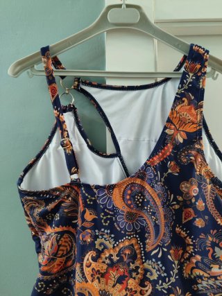 Bañador mujer estampado paisley