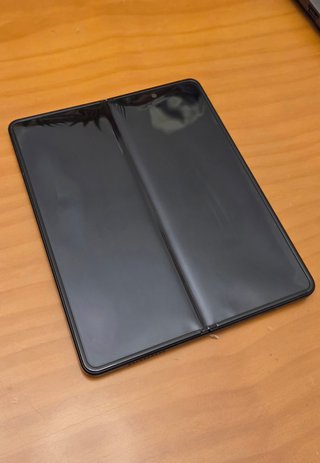 Samsung Z Fold3 5G Negro, Pant. interior no va