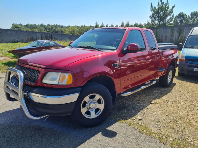 Ford  F 150 V 8 - foto 1