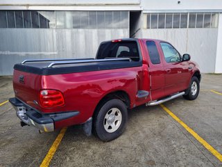 Ford  F 150 V 8