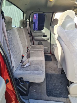 Ford  F 150 V 8