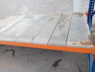 Estantería metálica industrial