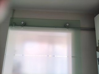 Puerta corredera de cristal esmerilado