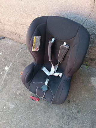 Silla de coche para bebé negra