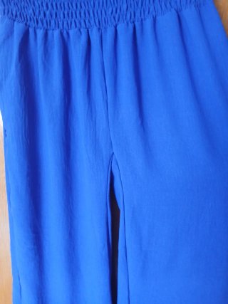 Pantalones anchos verano azul claro