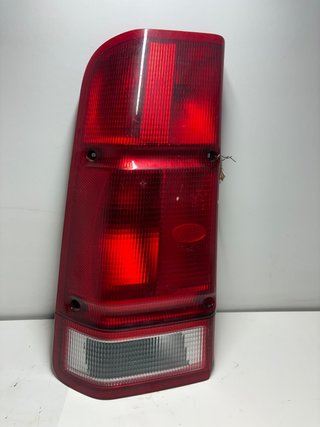 PILOTO TRASERO IZQUIERDO Land Rover Discovery (2002->)
