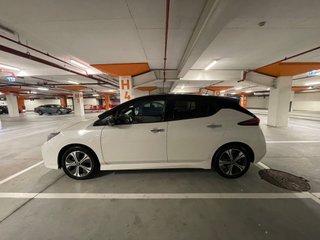 Nissan Leaf 40kWh Tekna Two-Tone+ProPilot Park