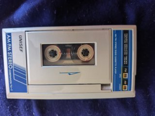 Walkman Unisef Companion TU-7 Radio AM/FM