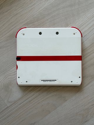 Nintendo 2DS Blanca + Pokémon Diamante