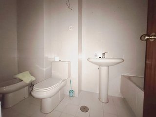 Piso en venta en Palos de Moguer en Madrid