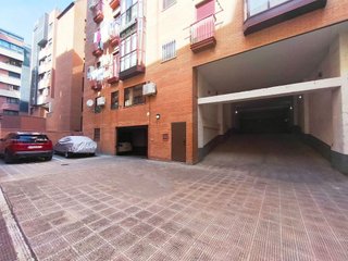 Piso en venta en Palos de Moguer en Madrid