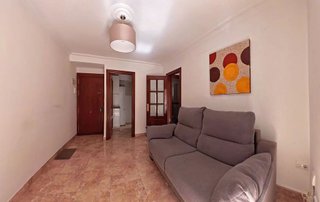 Piso en venta en Tres Huertas - El Torrejón - El Cerezo en Sevilla