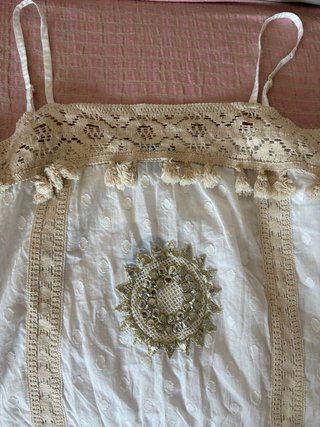 Vestido corto blanco y beige talla XL-44