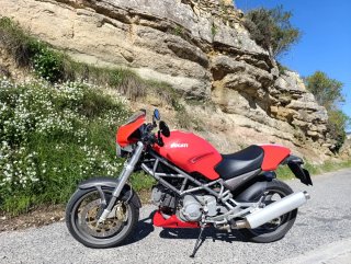 Ducati Monster 620 ie Roja