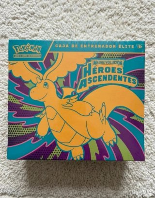 Pokemon ETB Pokemon Heroes Ascendentes Español